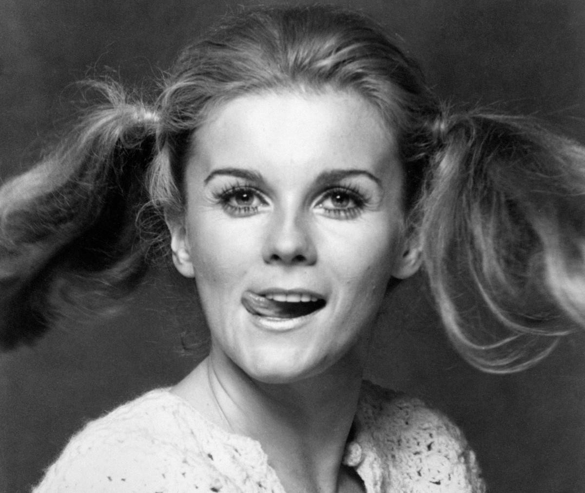 Ann-Margret Being Goofy In 1965