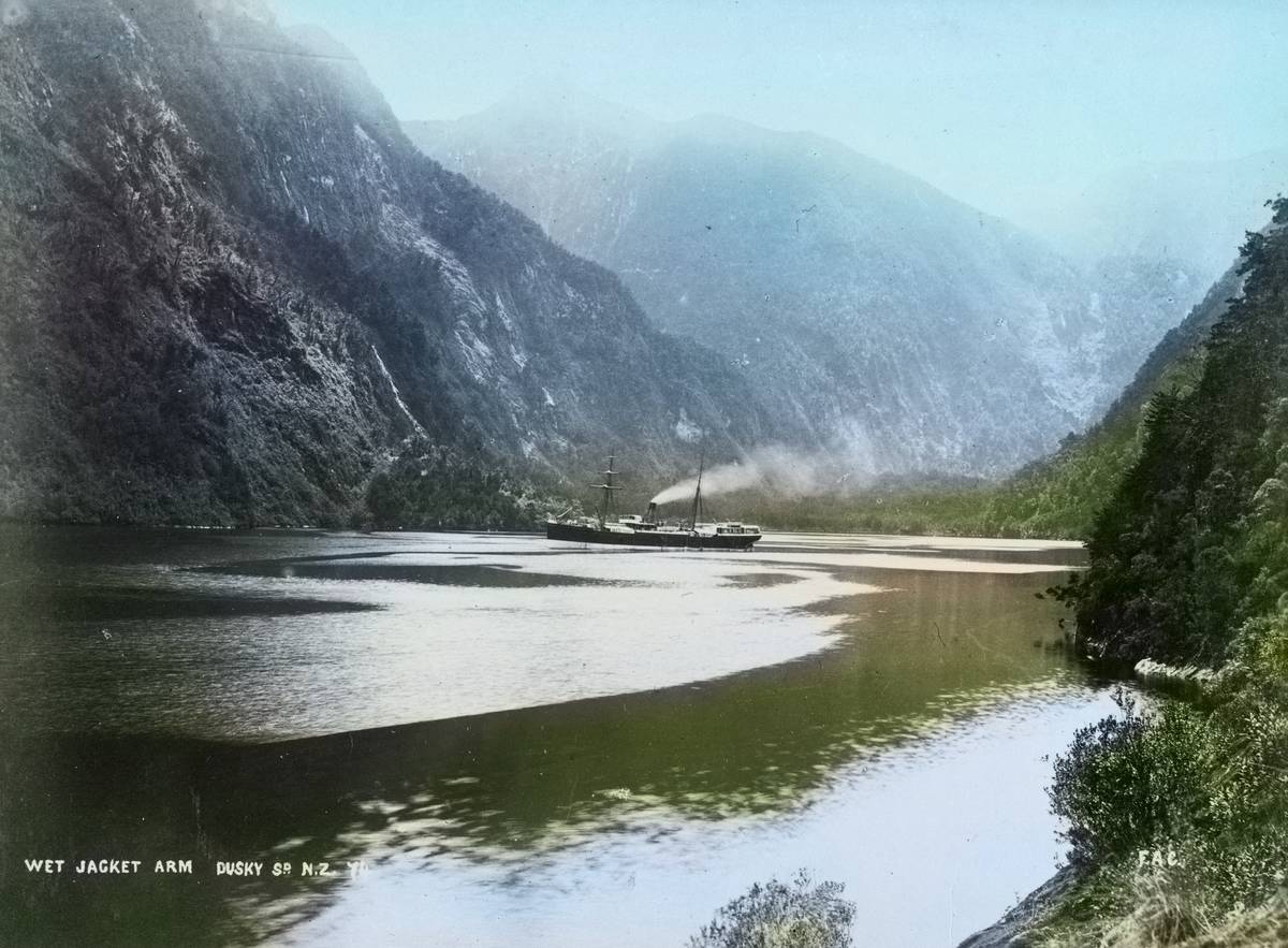 landscape photograph of Wet Jacket Arm Marine Reserve and the Dusky Sound in Fiordland National Park in the South Island, New Zealand