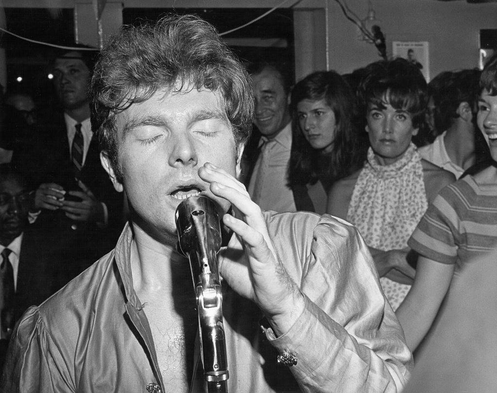 Van Morrison singing