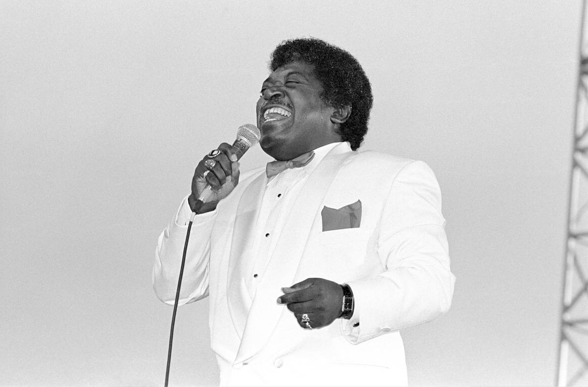 Percy Sledge performing