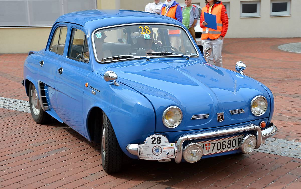 Renault Dauphine Was A Rattling Slow Mess