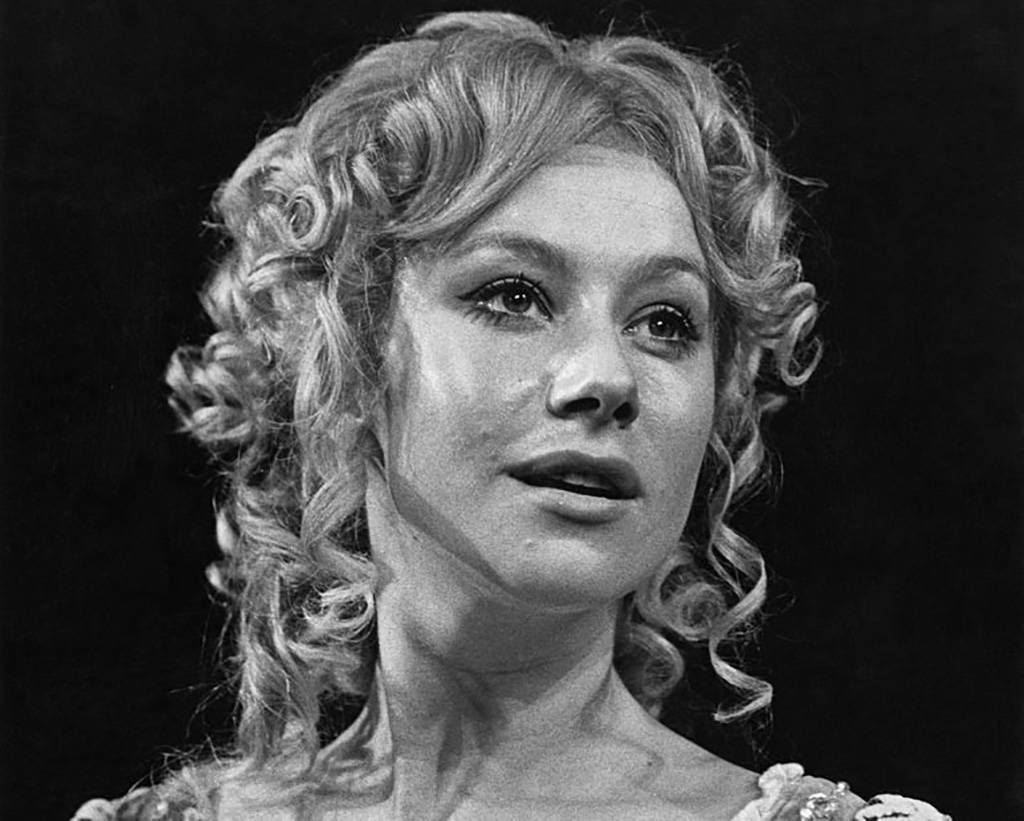 Picture of Mirren