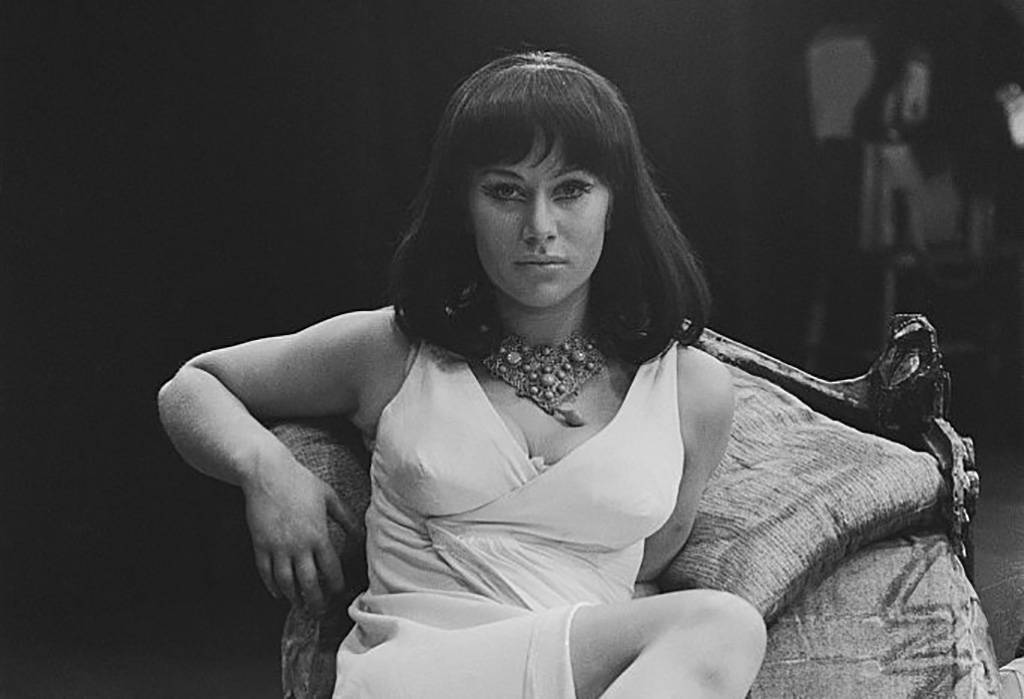 Picture of Mirren