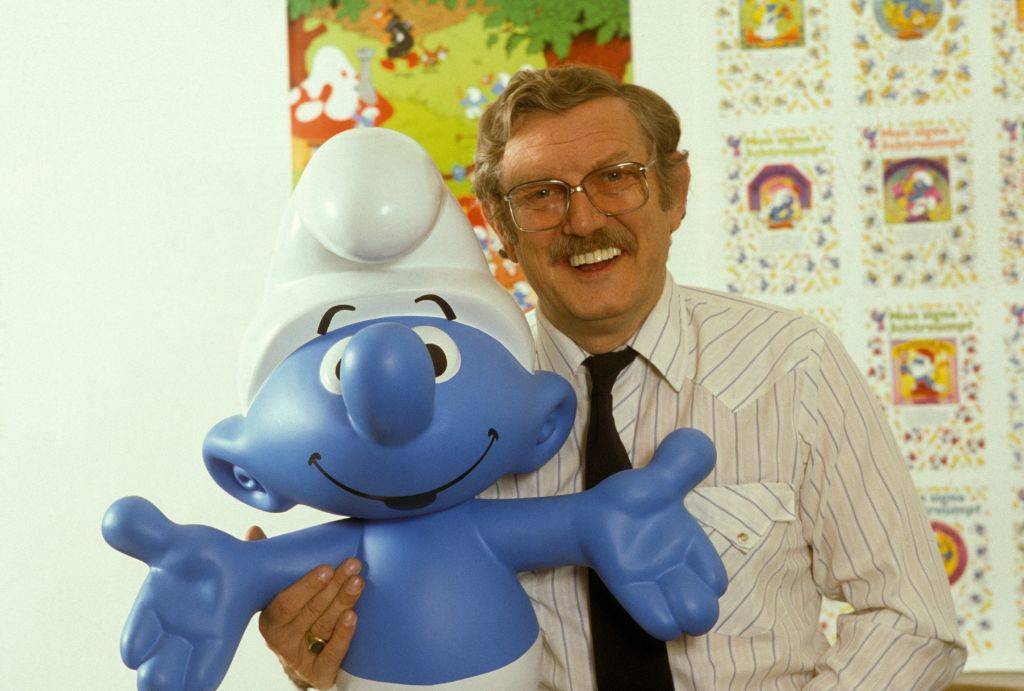 peyo with a smurf doll