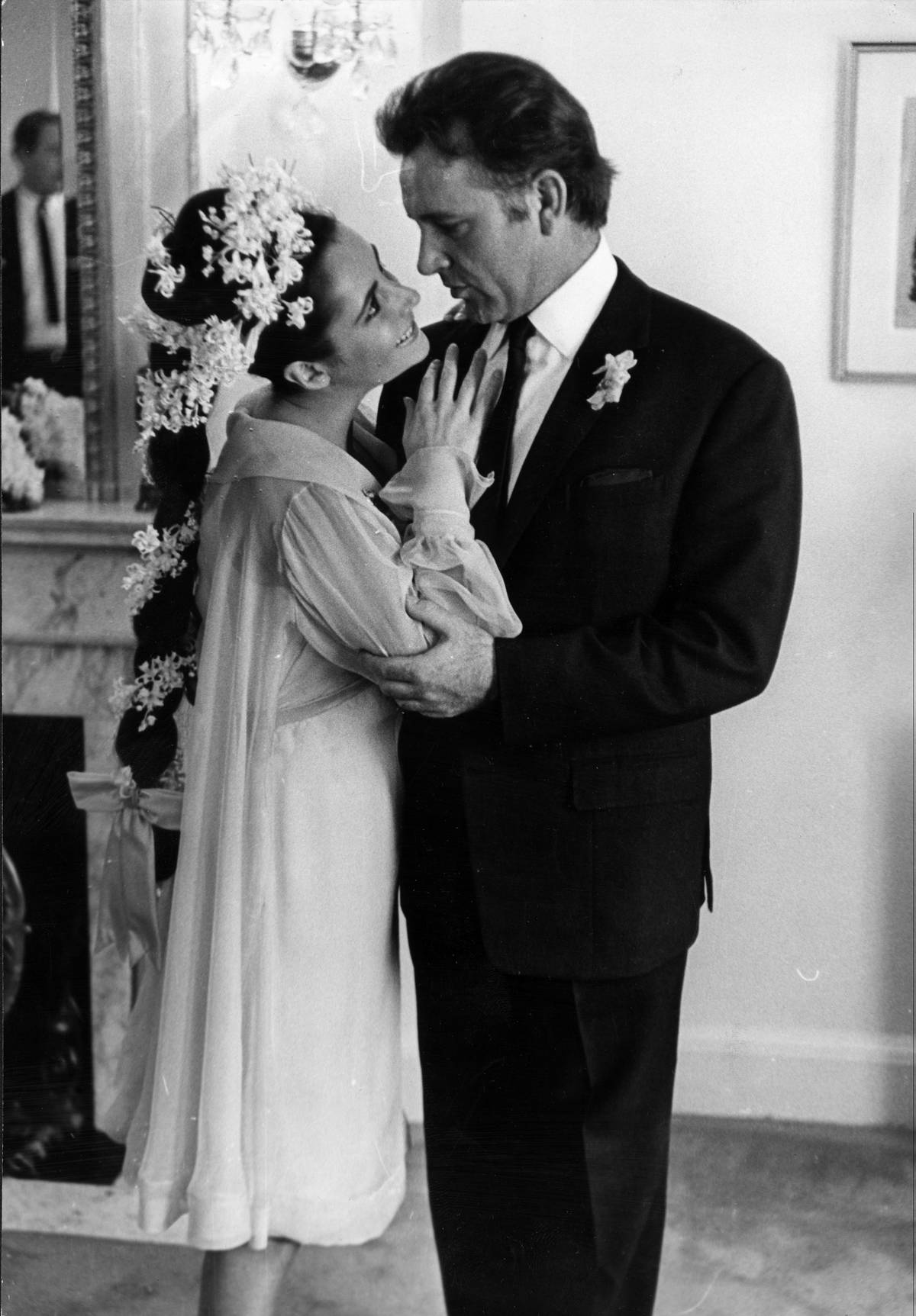 Elizabeth Taylor And Richard Burton
