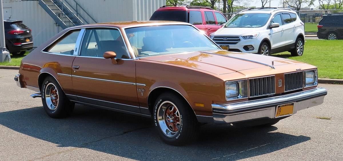 Oldsmobile Cutlass