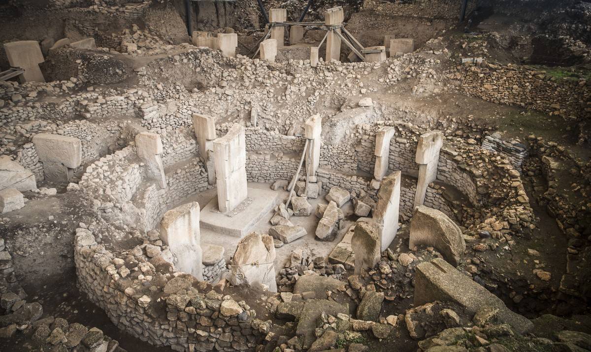 A photo looks down on Göbekli Tepe, the oldest temple with a UNESCO World Heritage Site status.
