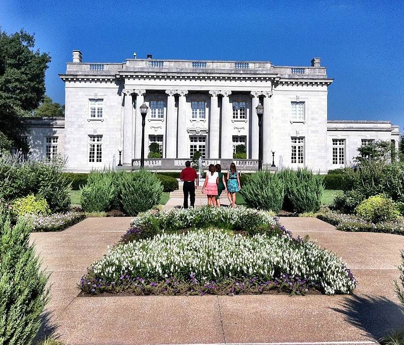 kentucky-governors-mansion