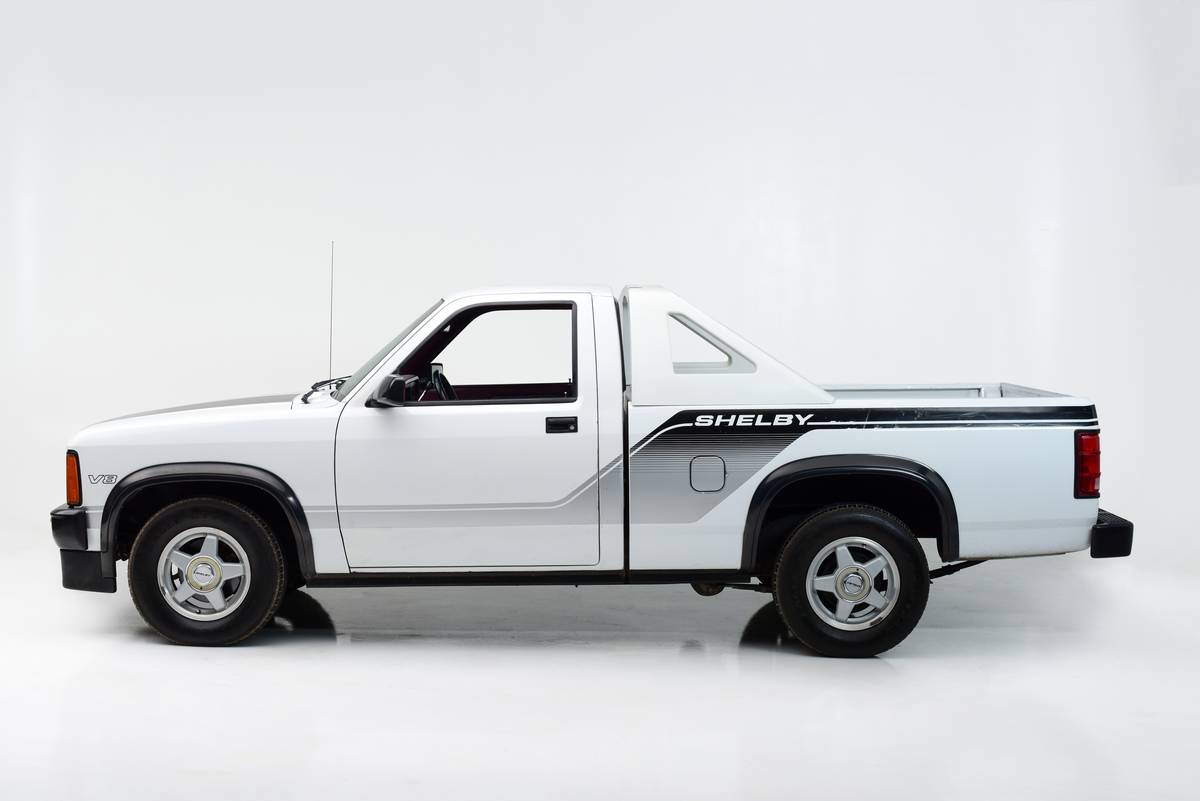 1987- Dodge Dakota