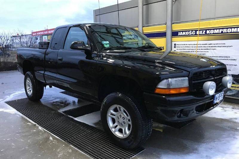 1997- Dodge Dakota