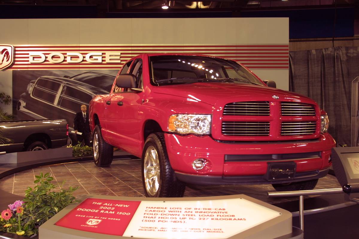 2002- Dodge Ram 3