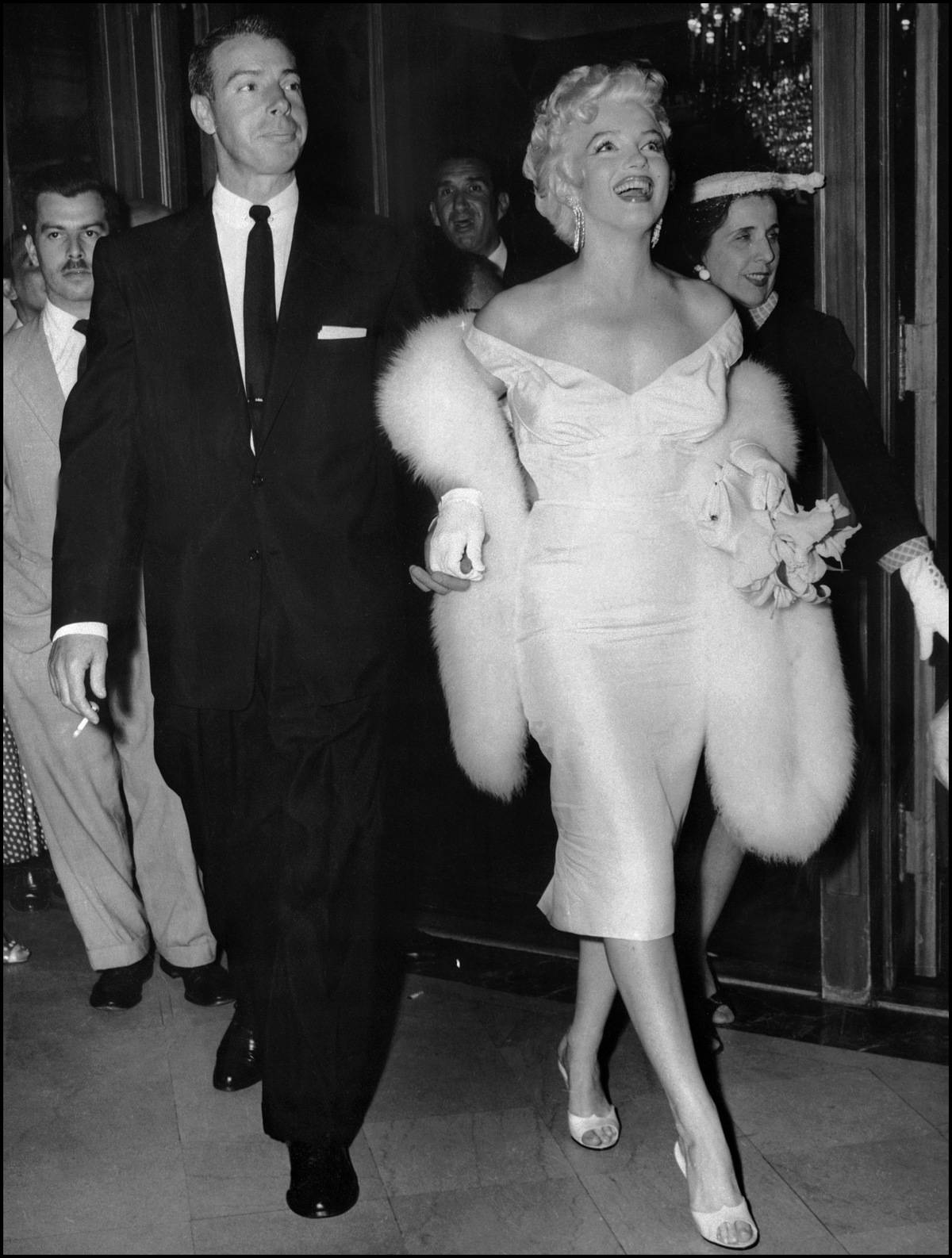 Picture dated of the fifties showing American actr