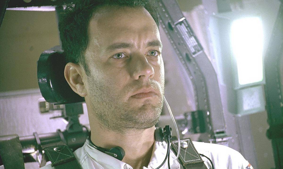 tom hanks as an astronaut in apollo 13