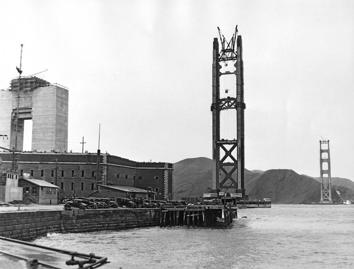 GG Bridge Under Construction