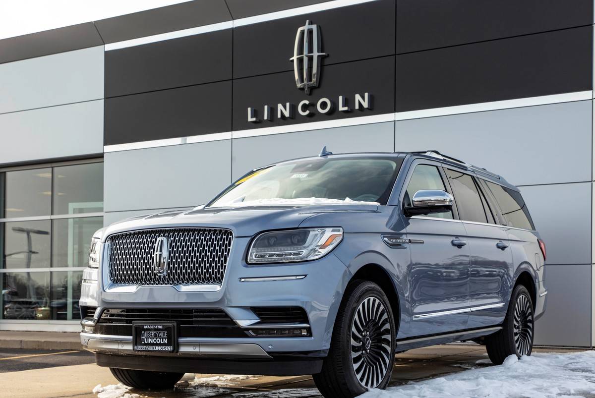 U.S.-ILLINOIS-LIBERTYVILLE-FORD-SALES-DECLINE