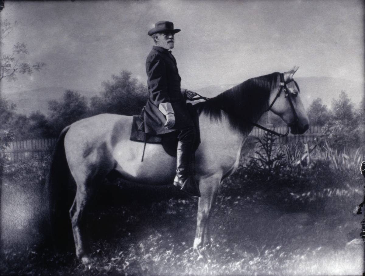 In this 19th century photograph, General Robert E. Lee sits atop his horse, Traveler.