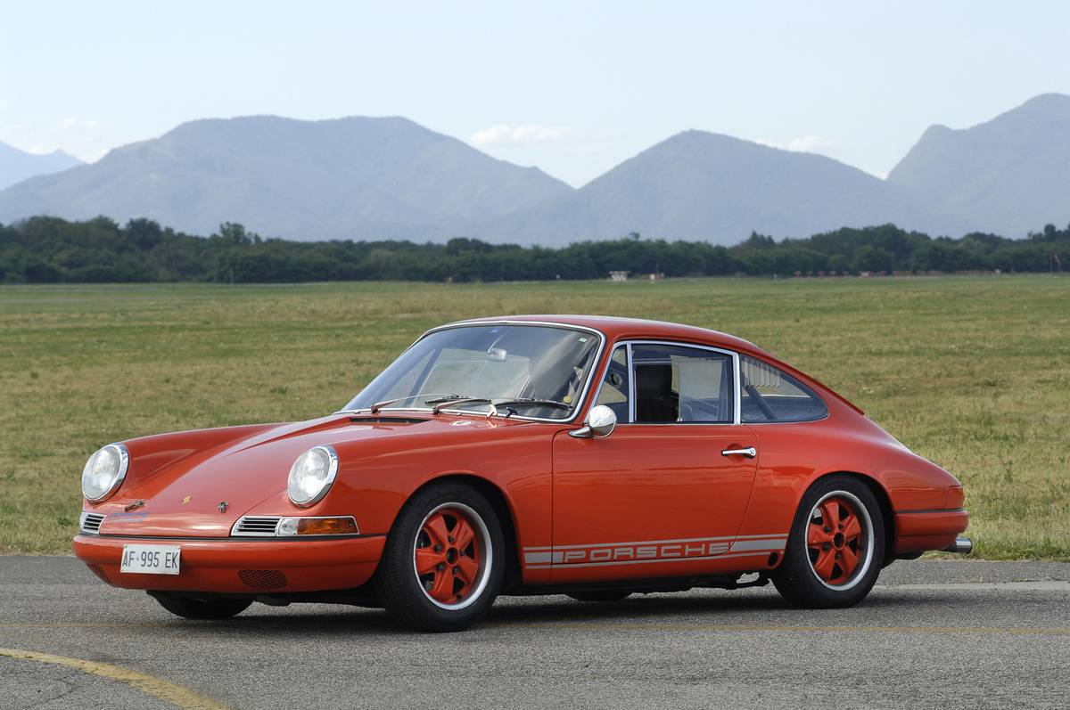 1965 Porsche 911 2000 R