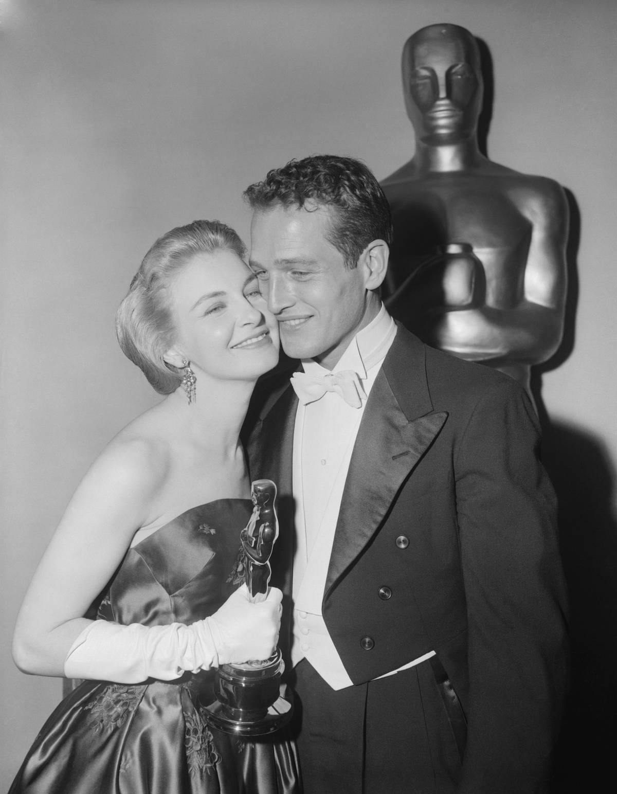 Joanne Woodward Holding Academy Award with Husband Paul Newman