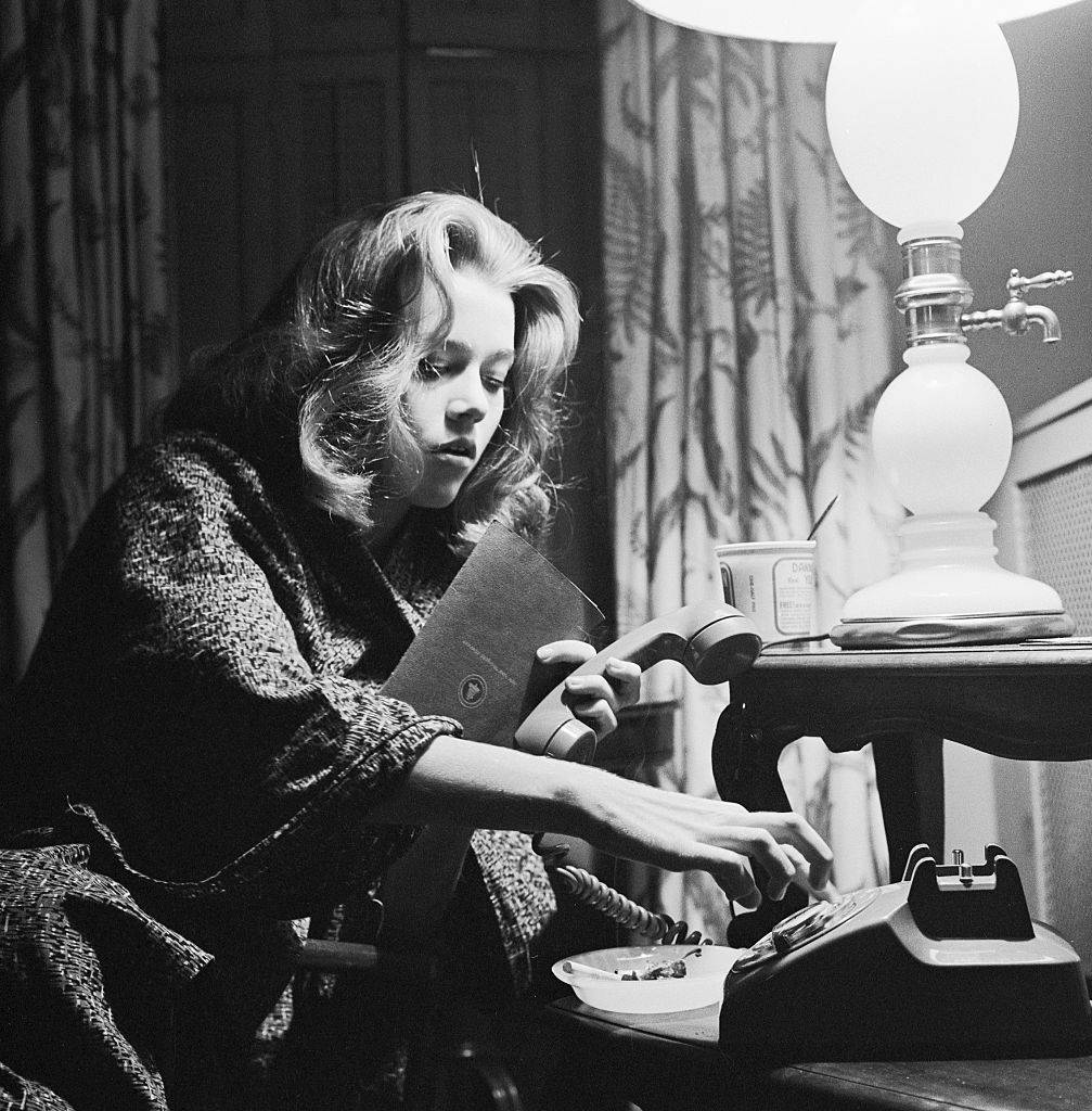 jane fonda makes a phone call from her home