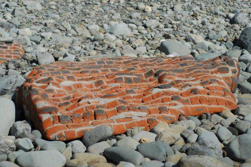 bricks-melting-33767
