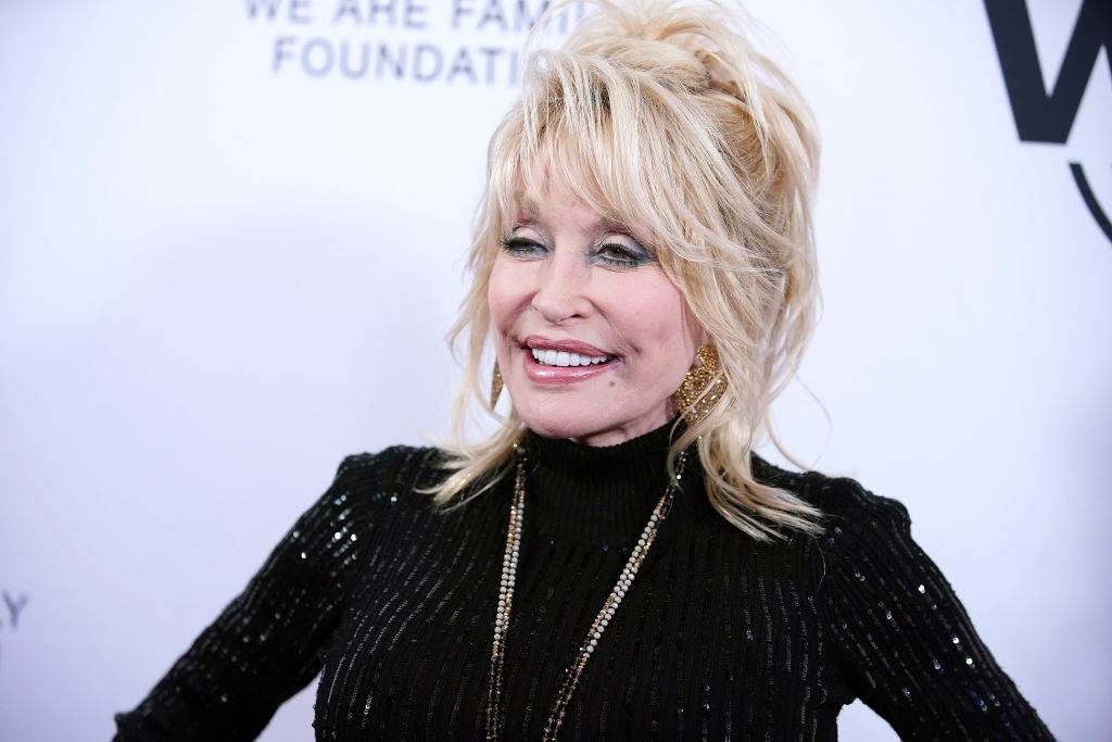 Dolly Parton on the red carpet