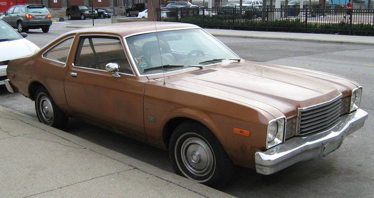 1920px-Dodge_Aspen_2-door_sedan_brown