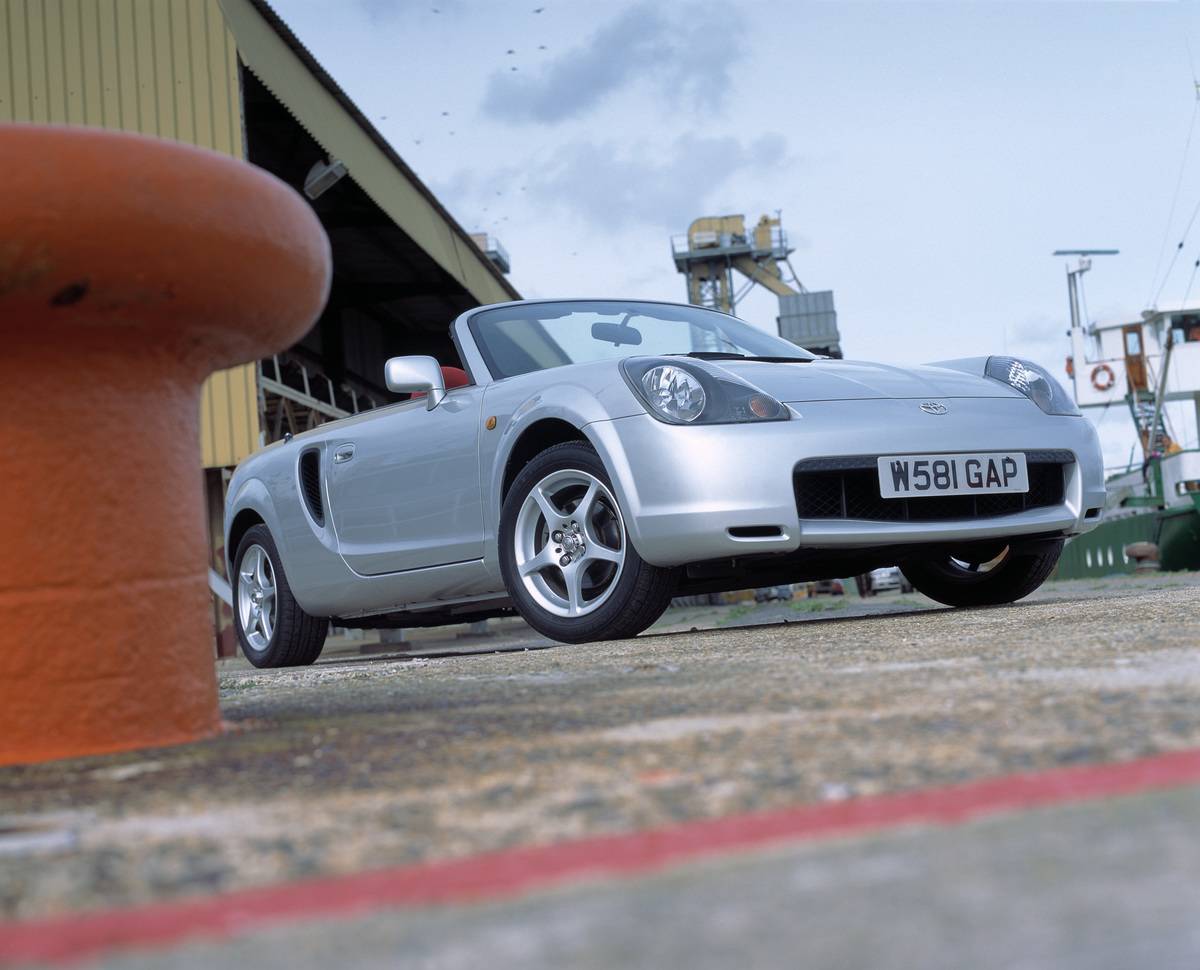 2000 Toyota MR2 Roadster