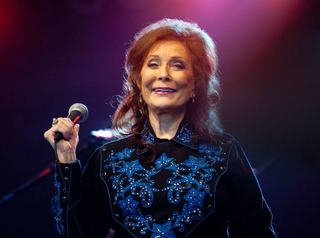 loretta lynn in june 2011
