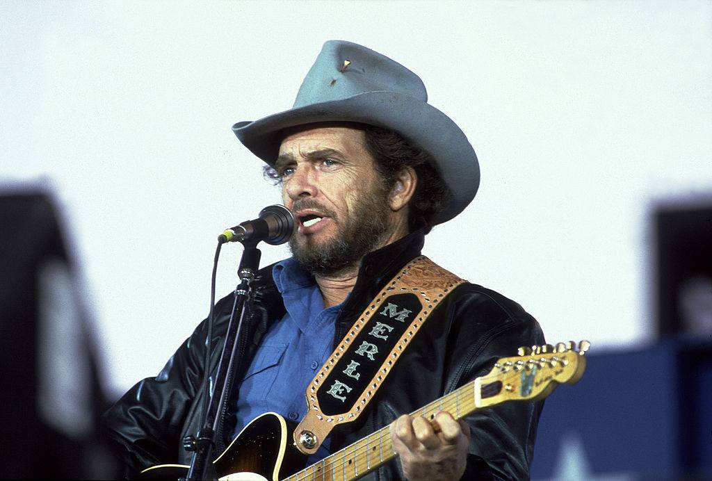 merle haggard performing on stage in september 1985