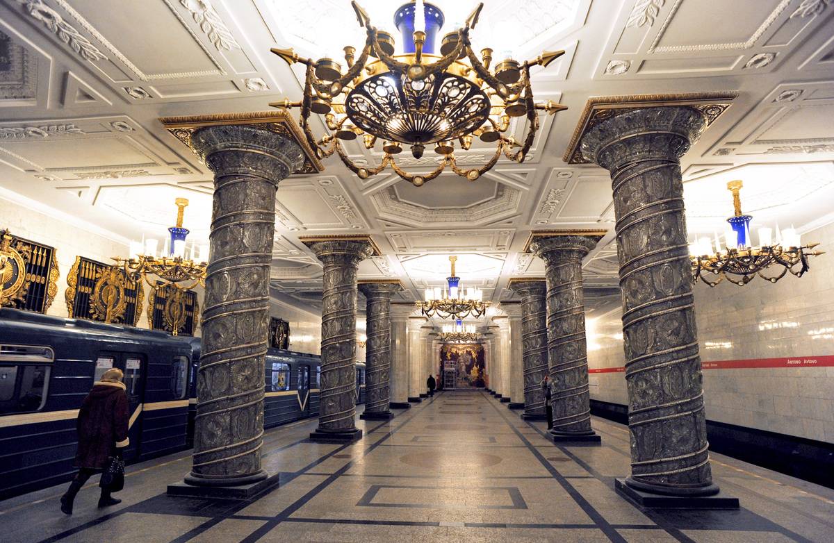 RUSSIA-SAINT-PETERSBURG-SUBWAY