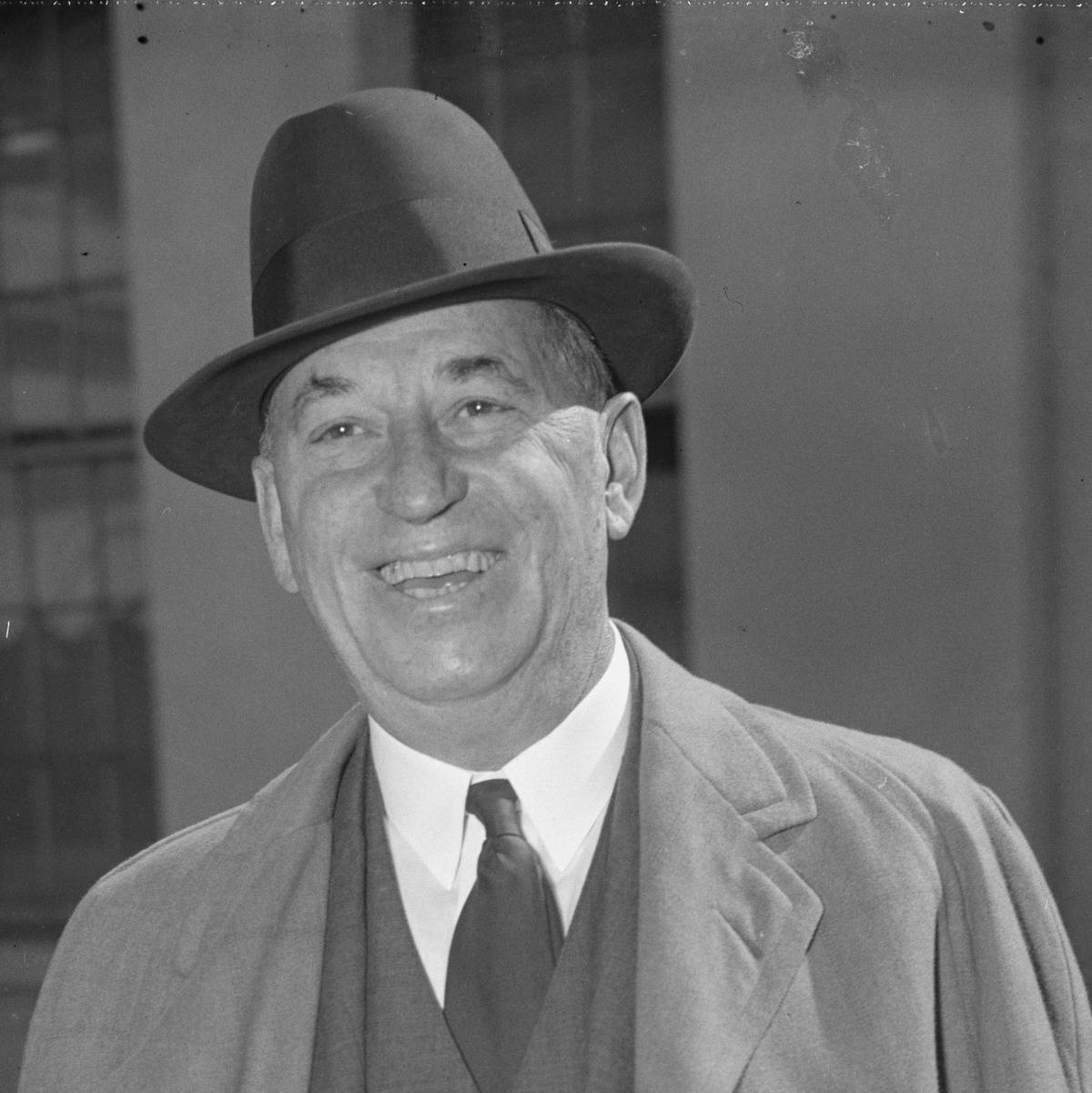 Walter_P._Chrysler_at_White_House_(cropped)
