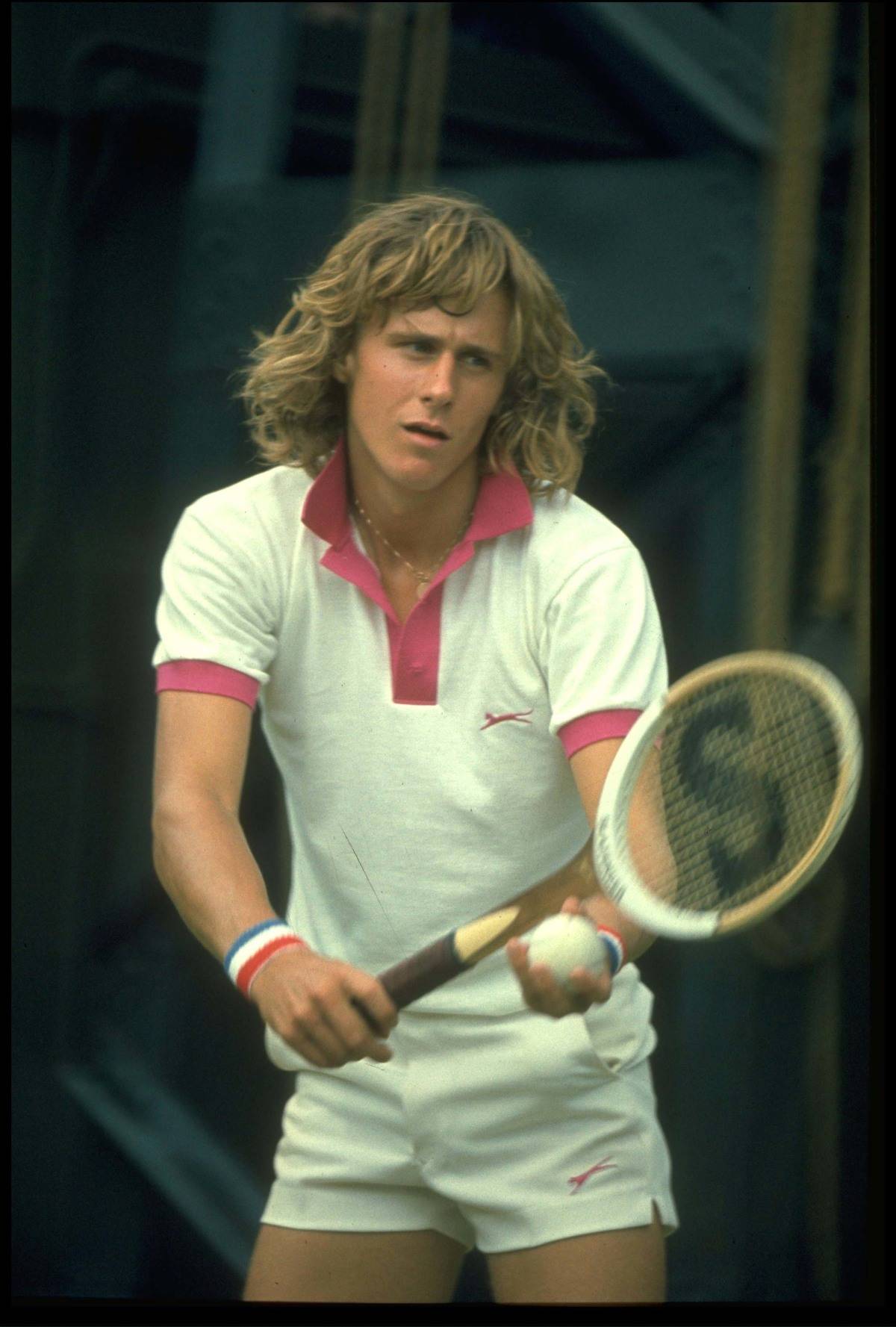 BORG SWEDEN WIMBLEDON SERVE