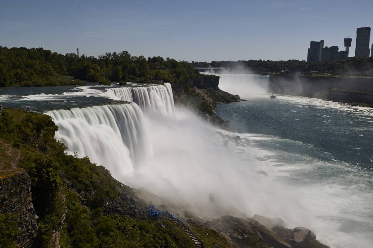 Niagara Falls State Park in Niagara Falls