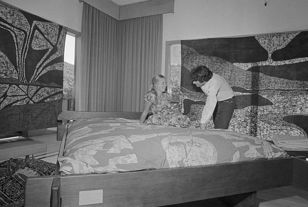70s bed