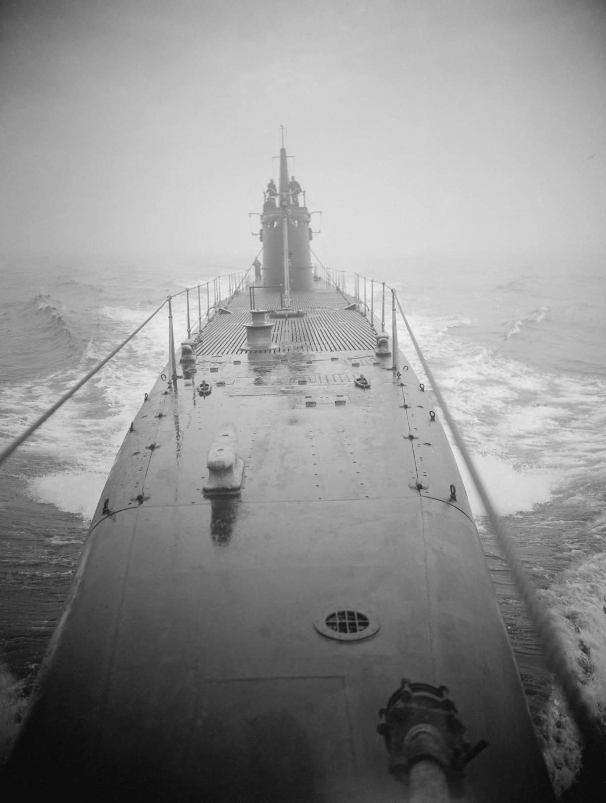 This is a view of the deck and gunning tower of a new U.S. Navy submarine, as she cruised off the New England coast.