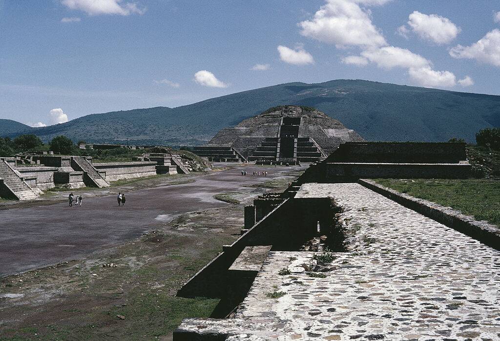 Pyramid of the Moon