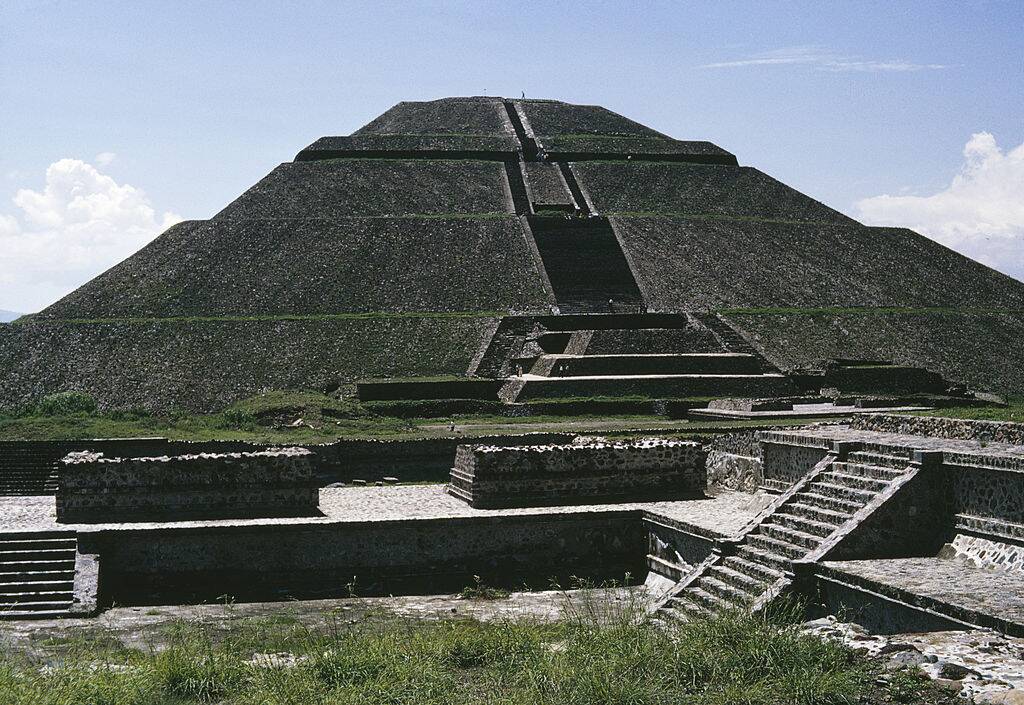 Pyramid of the Sun, Teotihuacan