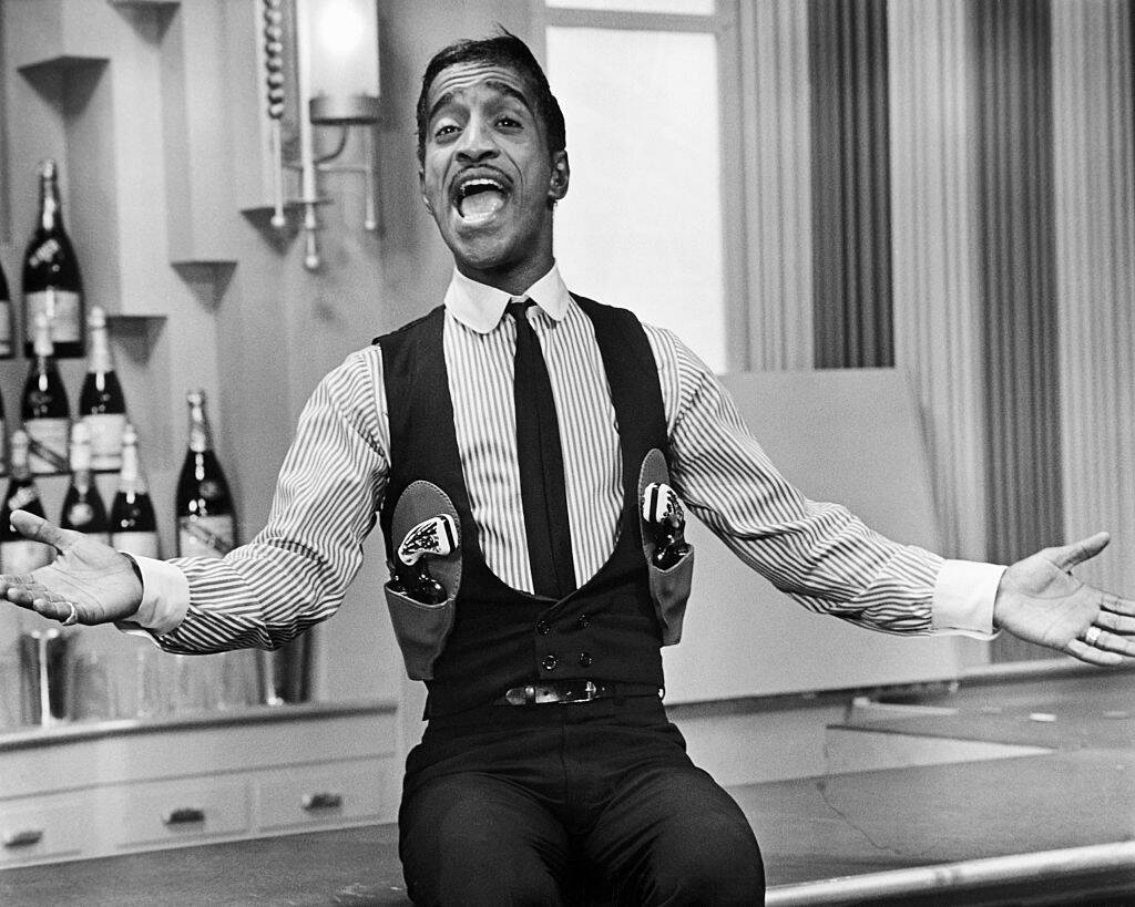 Sammy Davis Jr singing