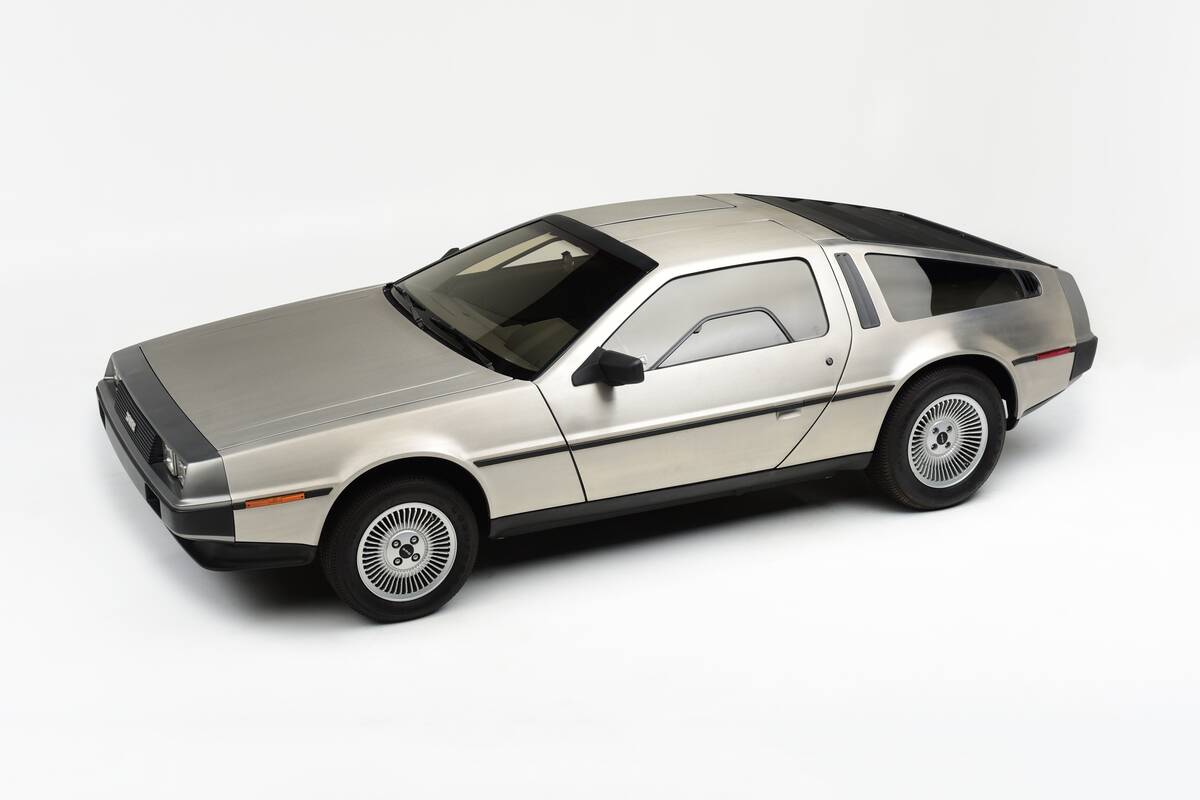 1981 DeLorean DMC 12