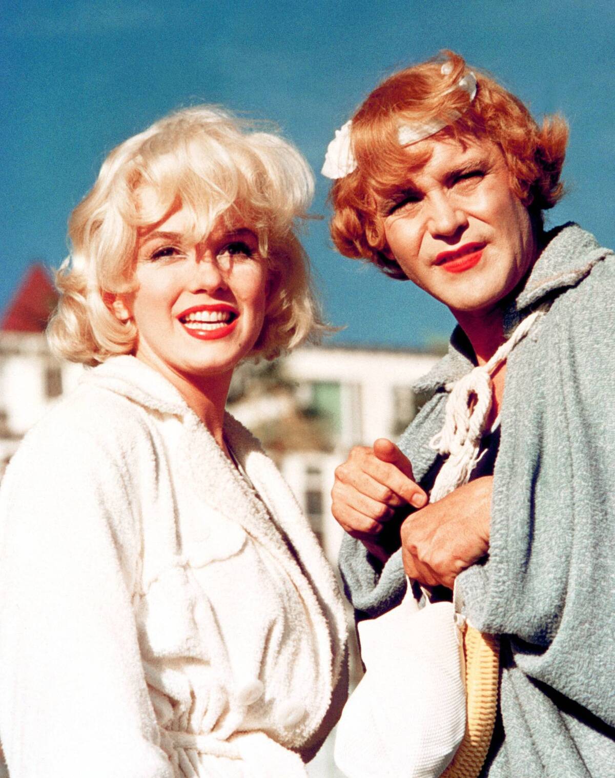 marilyn monroe and jack lemmon in some like it hot