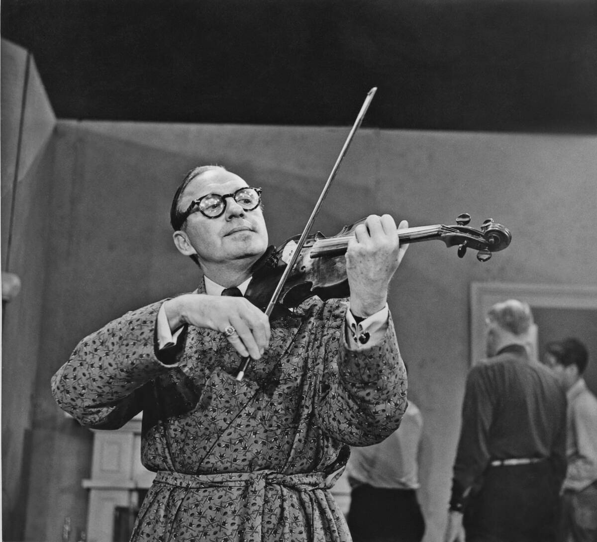 Jack Benny Playing The Violin