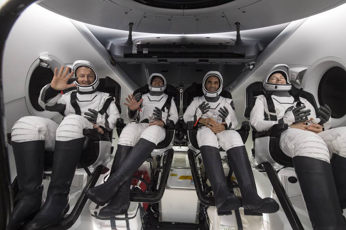 NASAs SpaceX Crew-3 Splashdown