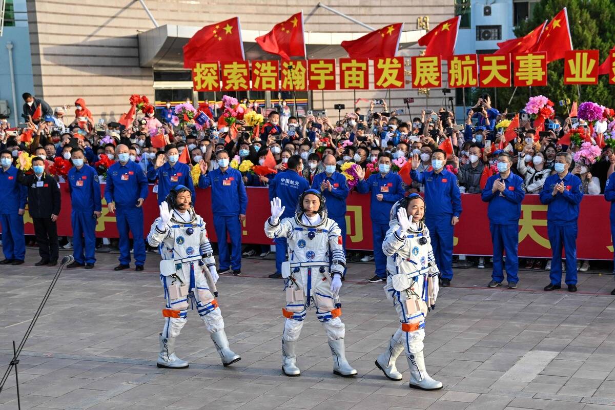 TOPSHOT-CHINA-SPACE