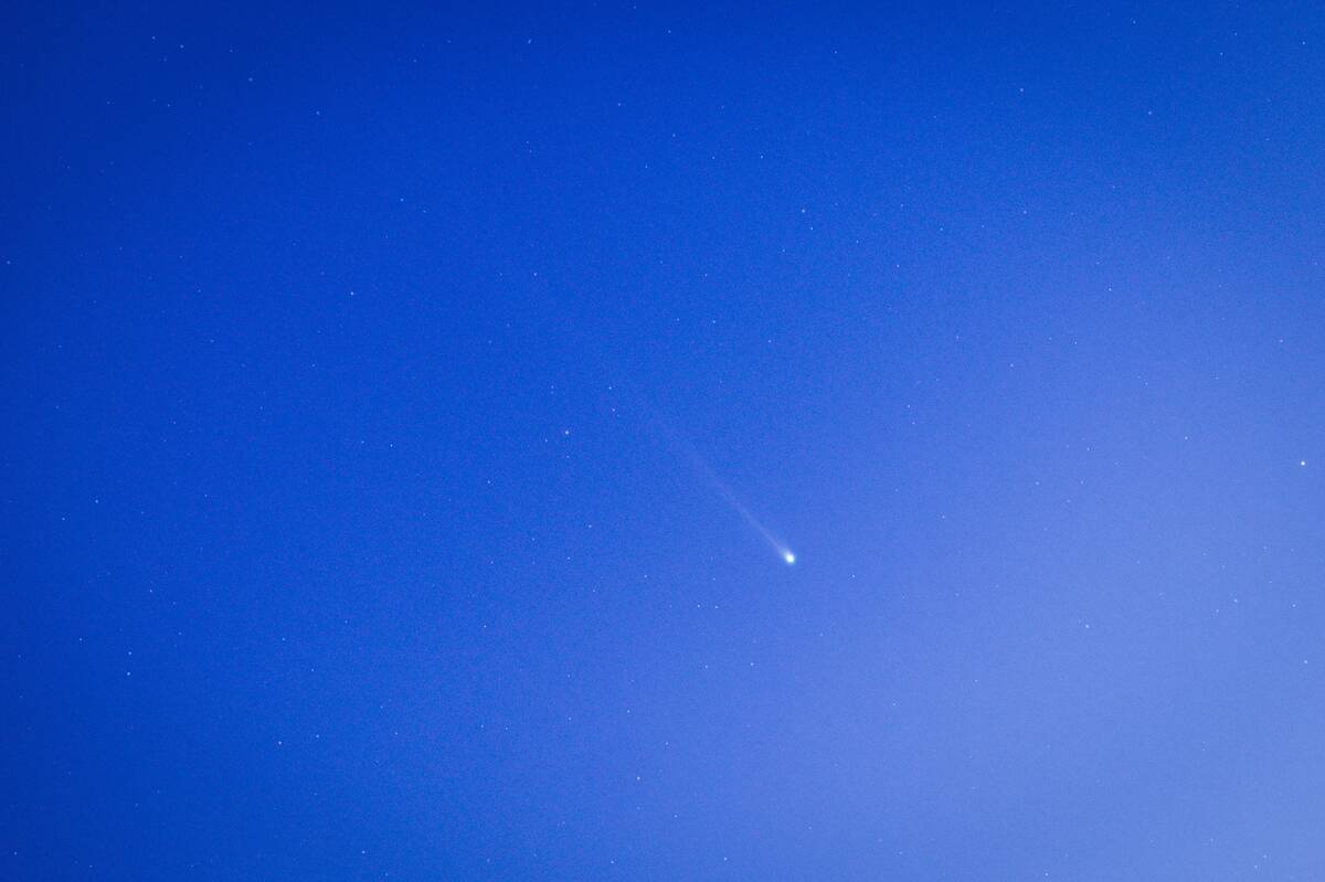 Comet C/2023 P1 (Nishimura) Observed in L'Aquila, Italy