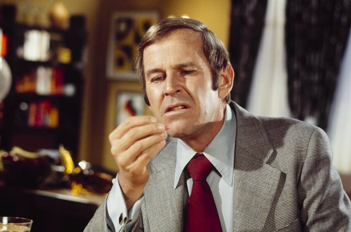 PAUL LYNDE