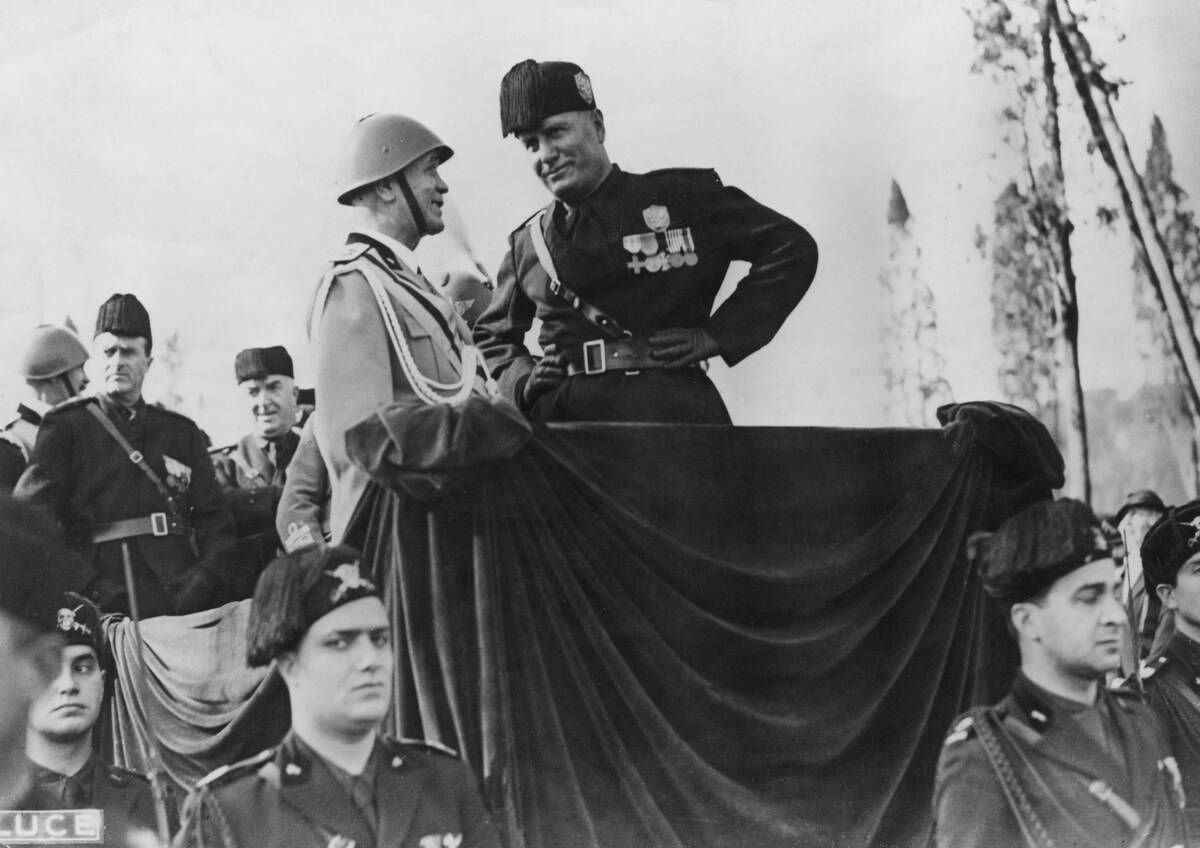 Mussolini At Parade
