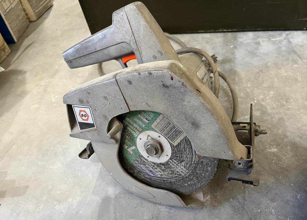 circular saw