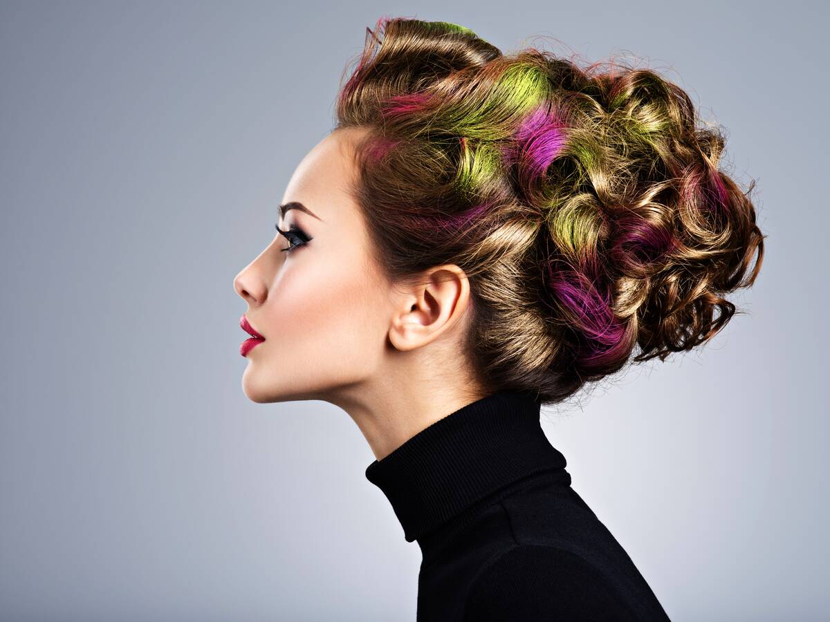 model-with-a-stylish-hairstyle-2023-11-27-05-10-54-utc