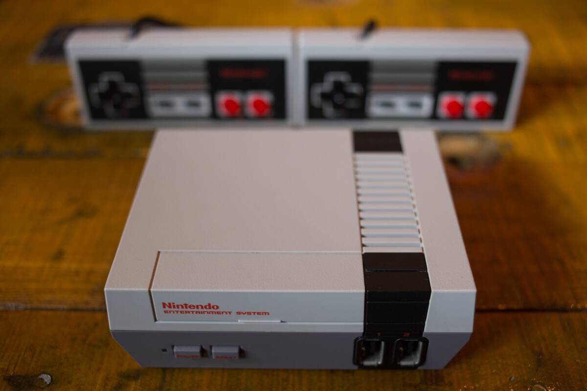 A NES (Nintendo Entertainment System) Classic Mini video