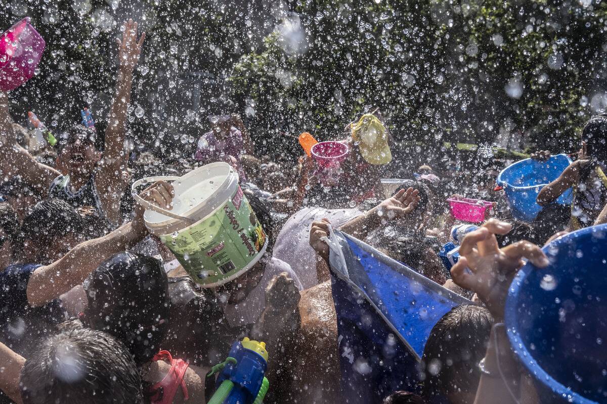 Annual water fight held in Spain's Madrid
